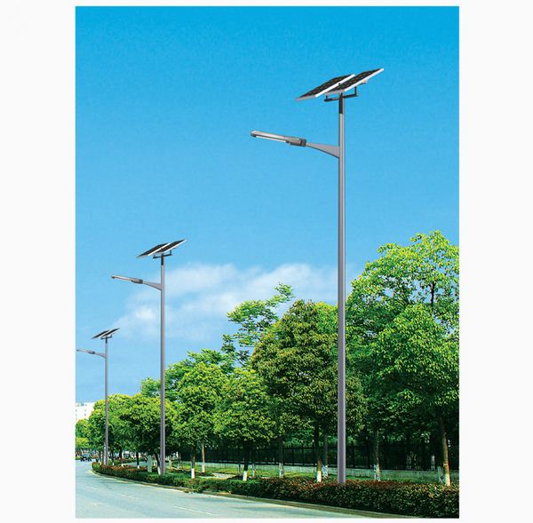 太陽能路燈多少錢一套